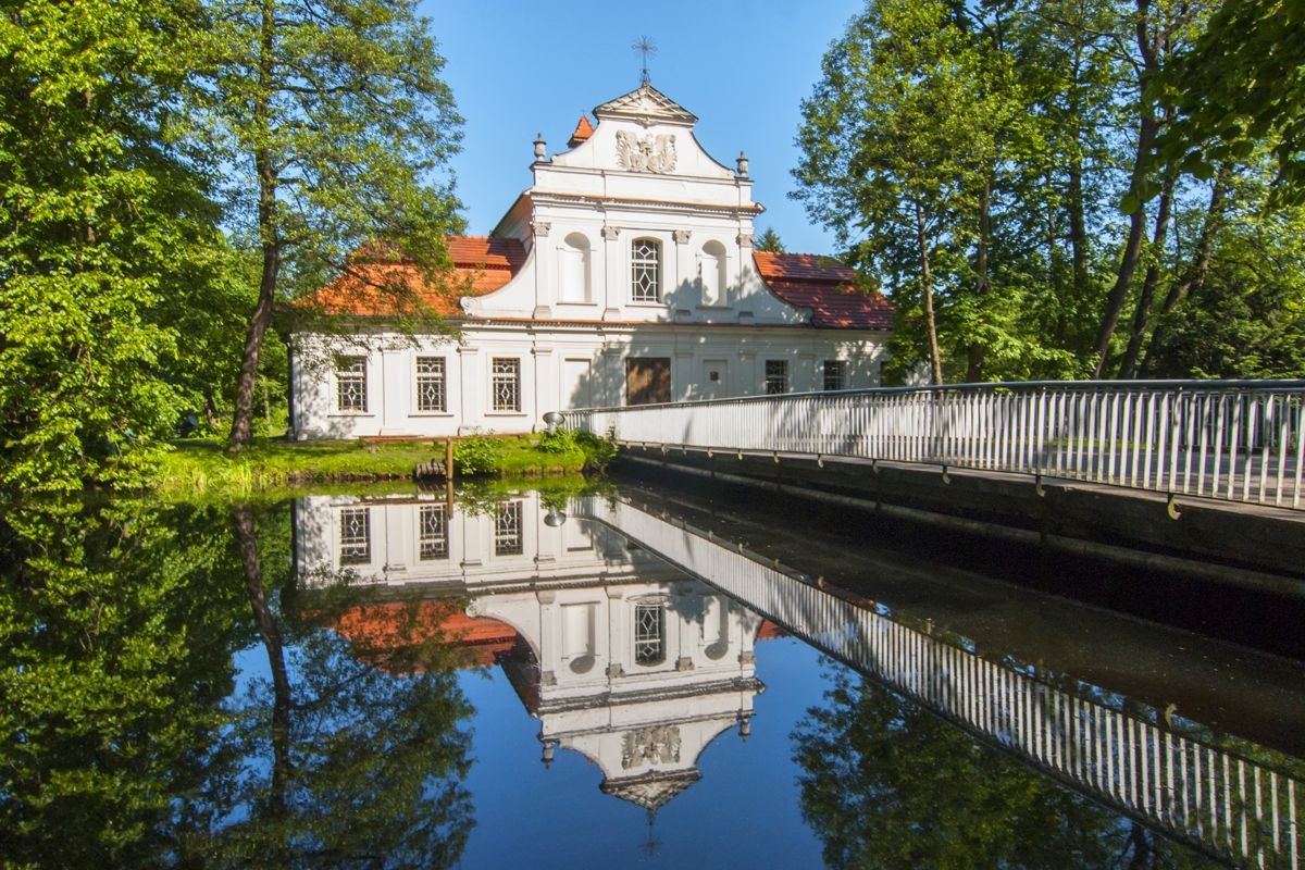 Pałac w Zwierzyńcu
