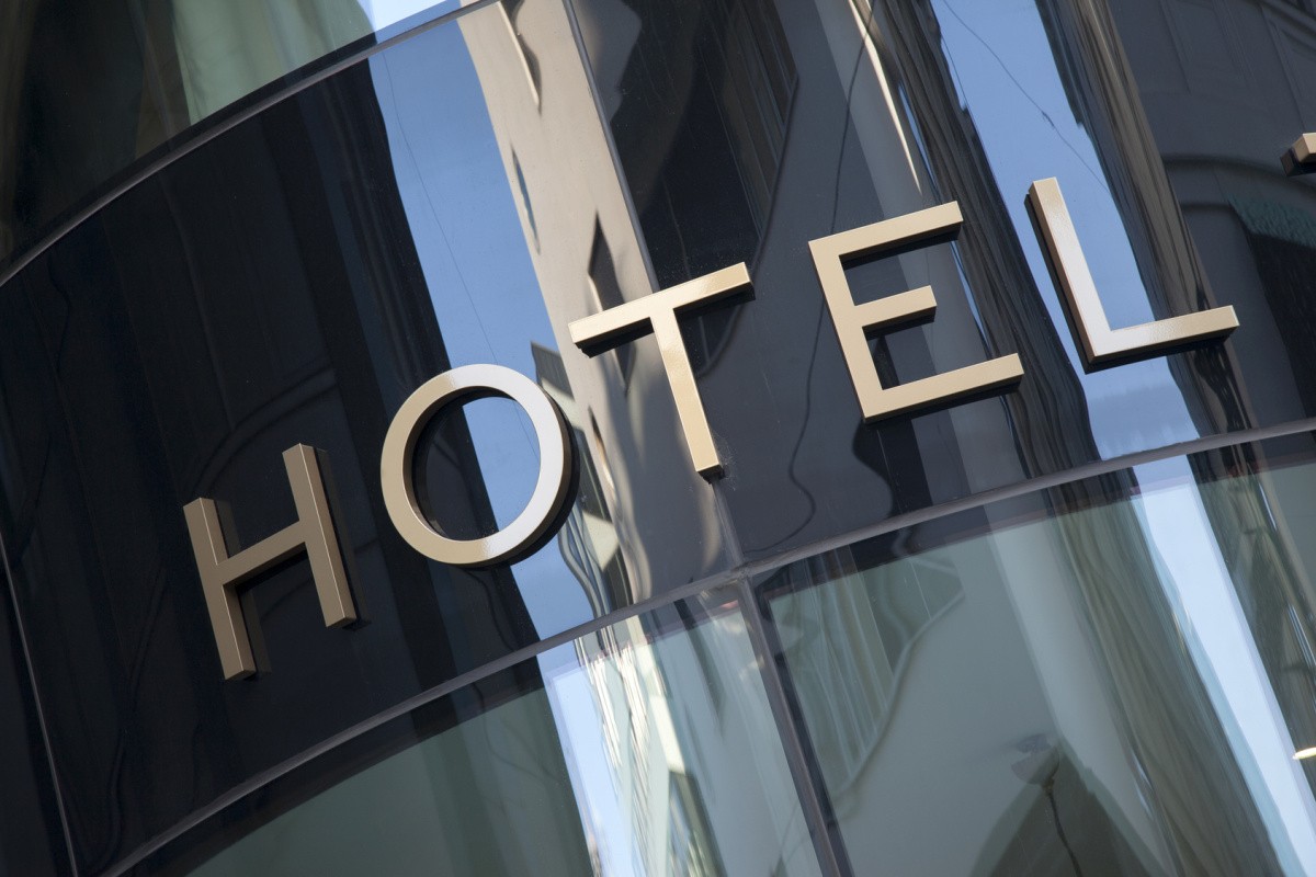 Jaki nocleg wybrać? Hotel, apartament czy domek?